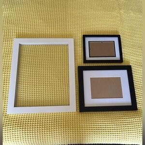 White and Black Photo Frame Set - Home Accents